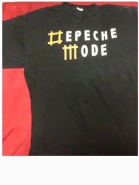 Depeche Mode concert tshirt